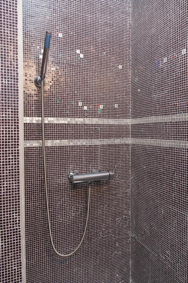 City Center Apartment With Balcony Belgrad Exteriör bild